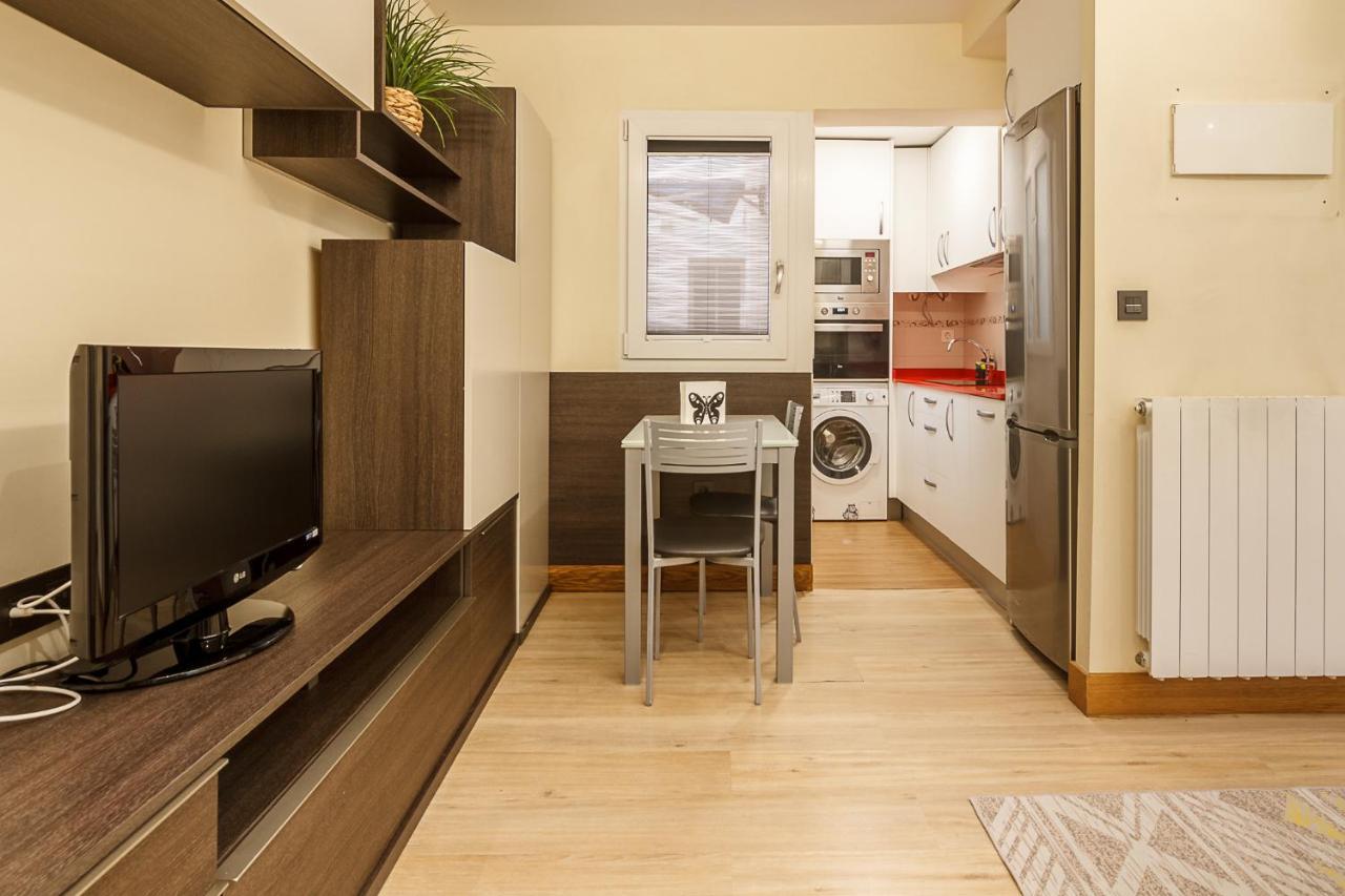 Fika, Vivienda Turistica Urbana Con Wifi Leilighet Bilbao Eksteriør bilde